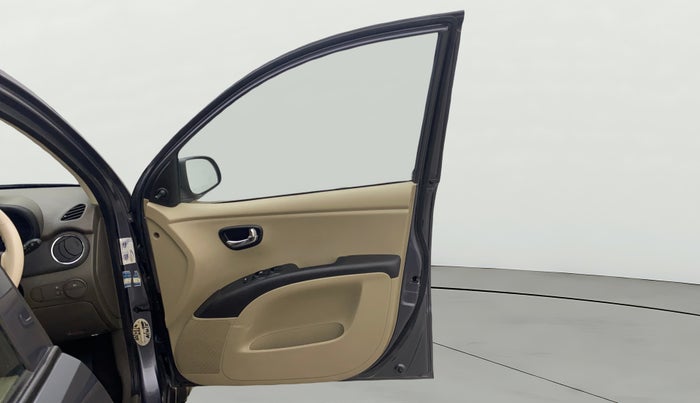 2014 Hyundai i10 SPORTZ 1.1, Petrol, Manual, 28,564 km, RHS Front Door