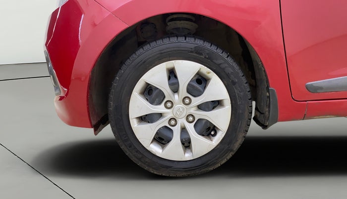 2014 Hyundai Xcent S 1.2, Petrol, Manual, 37,575 km, Left Front Wheel
