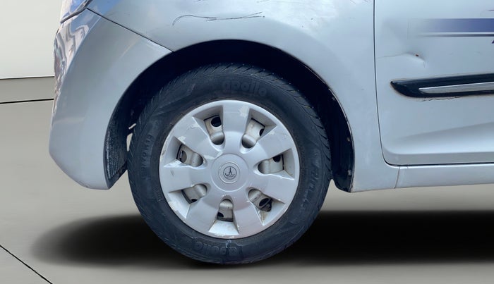 2017 Hyundai Eon ERA +, Petrol, Manual, 14,932 km, Left Front Wheel