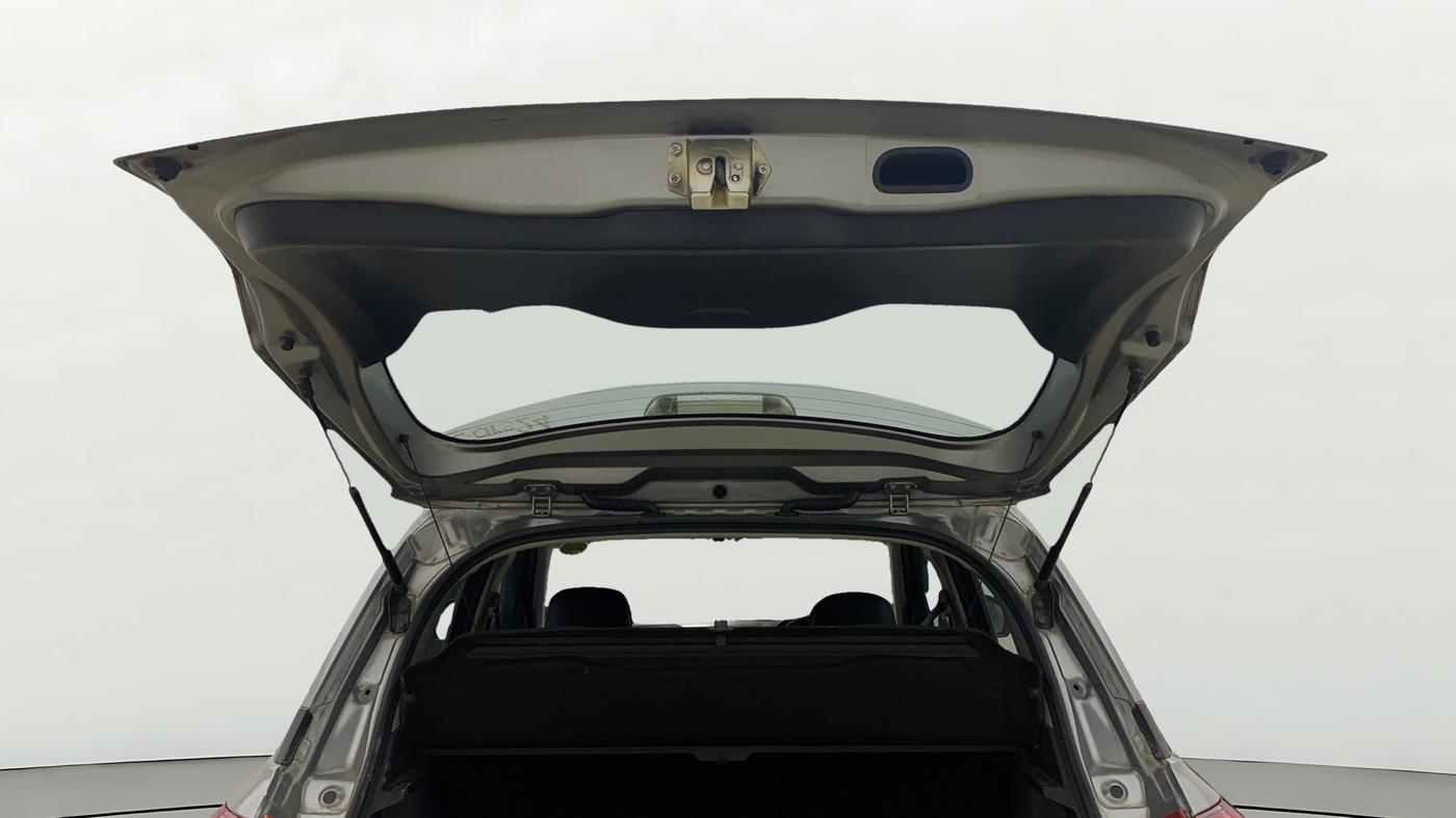 2020 Maruti Vitara Brezza ZXI AT SHVS, Petrol, Automatic, 99,527 km, Boot Door Open