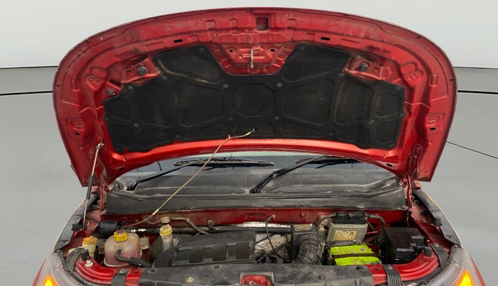 2016 Mahindra Kuv100 K8 6 STR, Petrol, Manual, 54,693 km, Open Bonet