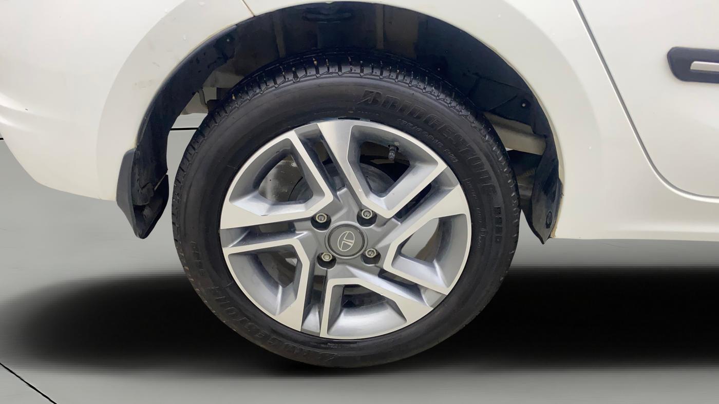 2024 Tata TIGOR XZ PLUS PETROL, Petrol, Manual, 5,590 km, Right Rear Wheel