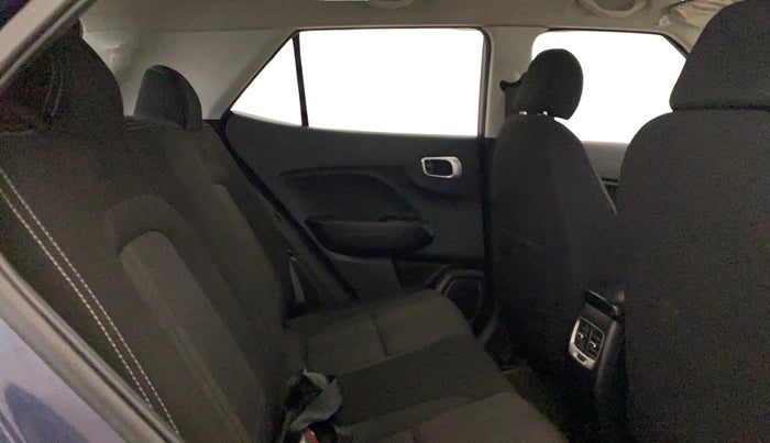 2021 Hyundai VENUE S 1.2, Petrol, Manual, 66,300 km, Right Side Rear Door Cabin