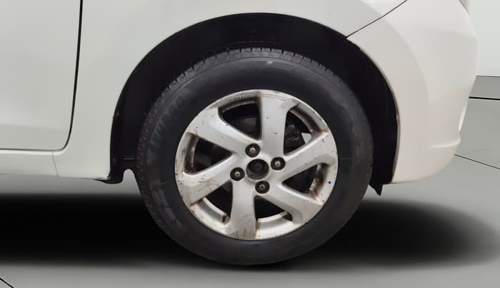 2016 Maruti Celerio ZDI (O), Diesel, Manual, 81,980 km, Right Front Wheel