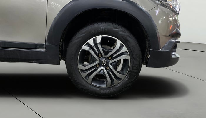 2018 Tata TIAGO NRG PETROL, Petrol, Manual, 76,021 km, Right Front Wheel