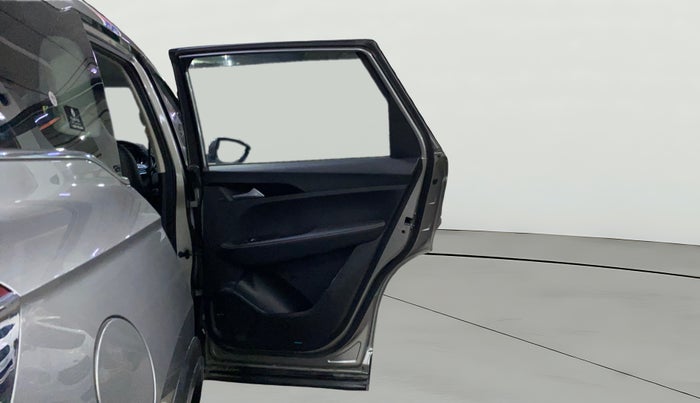 2020 MG HECTOR SHARP 1.5 DCT PETROL, Petrol, Automatic, 63,928 km, RHS Rear Door