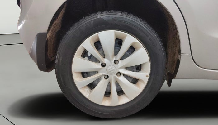 2017 Maruti Baleno DELTA DIESEL 1.3, Diesel, Manual, 49,954 km, Right Rear Wheel