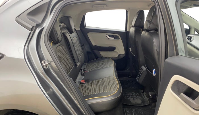 2024 Tata ALTROZ XZ PETROL, Petrol, Manual, 6,794 km, Right Side Rear Door Cabin