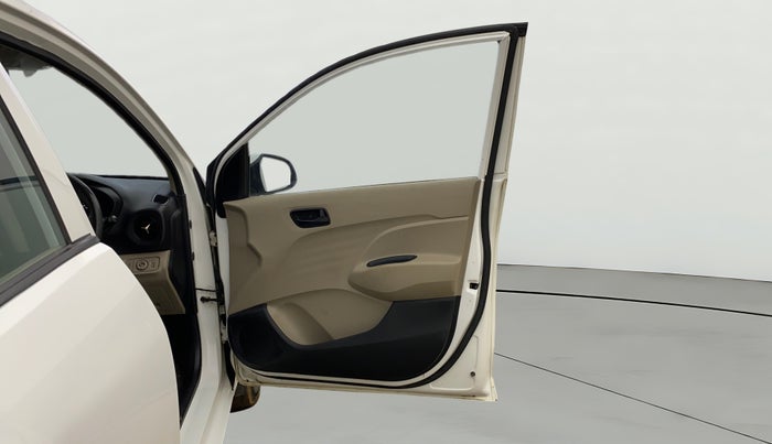 2021 Hyundai NEW SANTRO SPORTZ EXECUTIVE MT CNG, CNG, Manual, 79,520 km, RHS Front Door