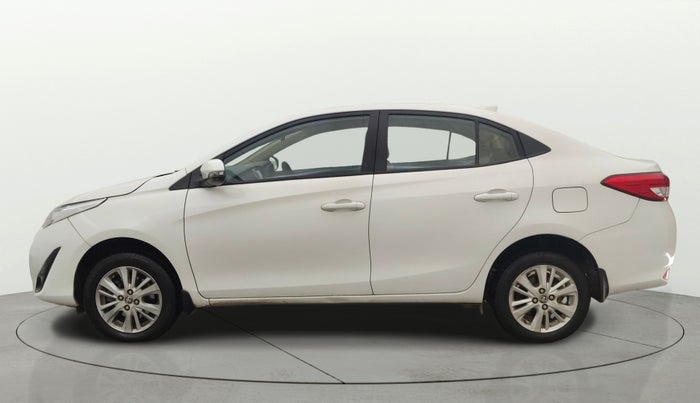 2018 Toyota YARIS V CVT, Petrol, Automatic, 74,673 km, Left Side