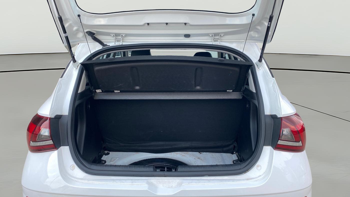 2025 Hyundai NEW I20 SPORTZ 1.2 IVT, Petrol, Automatic, 10,261 km, Boot Open Zoomed View