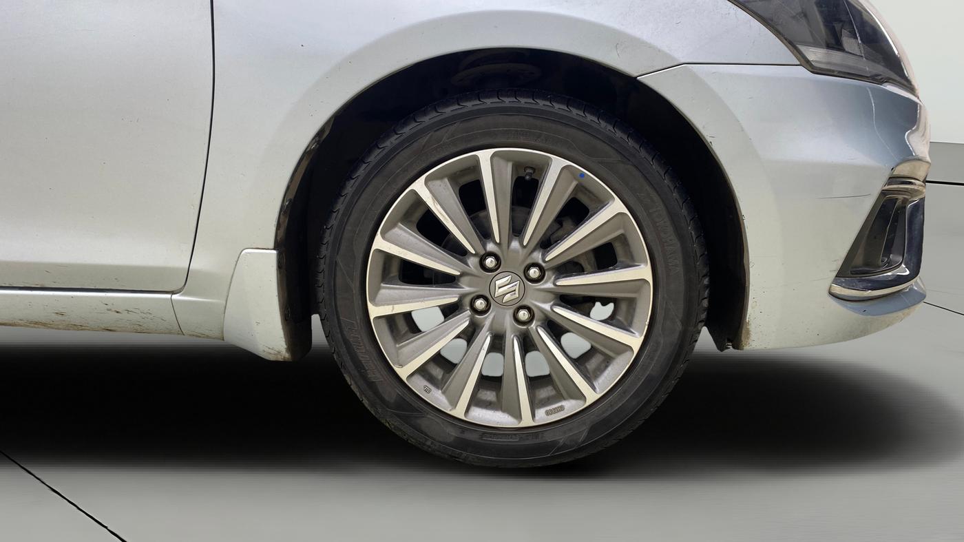 2022 Maruti Ciaz ALPHA  AT 1.5 SHVS PETROL, Petrol, Automatic, 57,495 km, Right Front Wheel