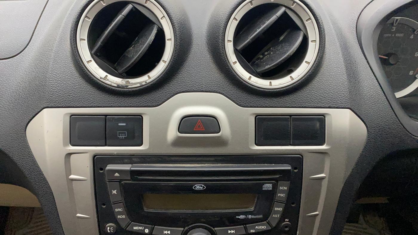 2012 Ford Classic 1.4 TITANIUM DIESEL, Diesel, Manual, 1,17,674 km, Air Conditioner