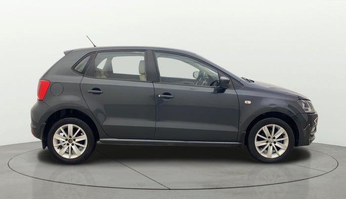 2014 Volkswagen Polo HIGHLINE1.2L, Petrol, Manual, 70,578 km, Right Side View