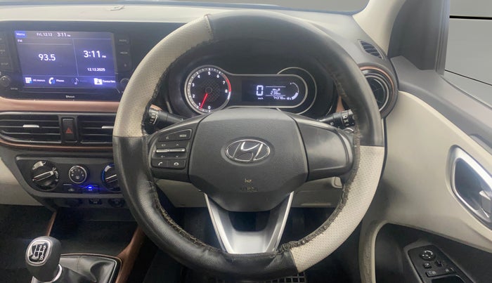 2022 Hyundai AURA SX 1.2, Petrol, Manual, 74,377 km, Steering Wheel Close Up