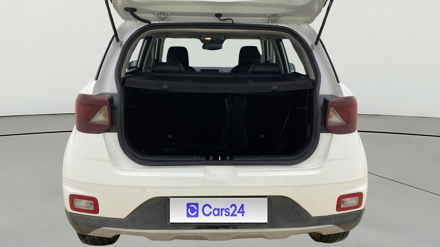 2020 Hyundai VENUE SX 1.0 (O) TURBO IMT, Petrol, Manual, 63,638 km, Boot Open Zoomed View