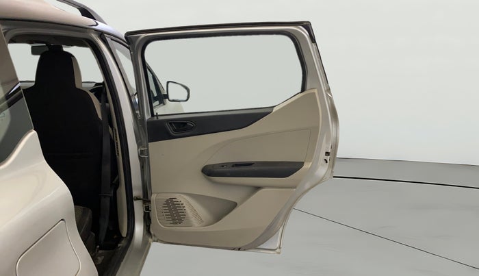 2022 Renault TRIBER RXT LIMITED EDITION, Petrol, Manual, 82,043 km, RHS Rear Door