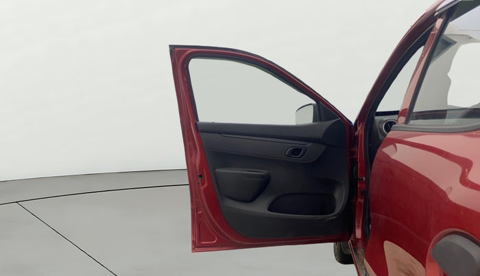 2020 Renault Kwid RXL, Petrol, Manual, 50,927 km, LHS Front Door