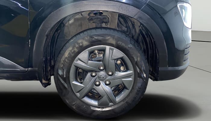 2023 Hyundai VENUE S(O) 1.2, Petrol, Manual, 17,272 km, Right Front Wheel