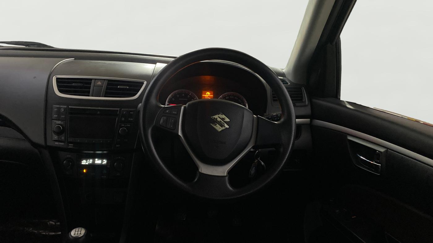 2014 Maruti Swift ZXI, Petrol, Manual, 76,106 km, Steering Wheel Close Up