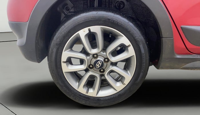 2019 Hyundai i20 Active 1.2 SX, Petrol, Manual, 66,527 km, Right Rear Wheel