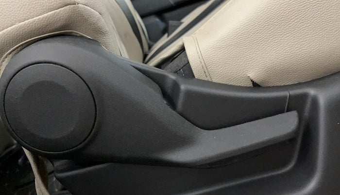 2023 Maruti New Wagon-R VXI 1.0, Petrol, Manual, 11,612 km, Driver Side Adjustment Panel