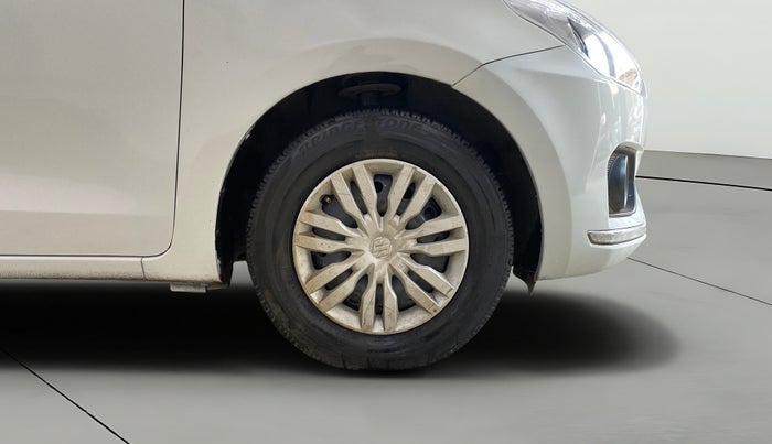 2019 Maruti Dzire VXI AMT, Petrol, Automatic, 61,144 km, Right Front Wheel