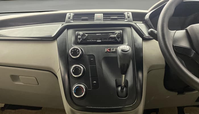 2016 Mahindra Kuv100 K4 5 STR, Petrol, Manual, 46,728 km, Air Conditioner