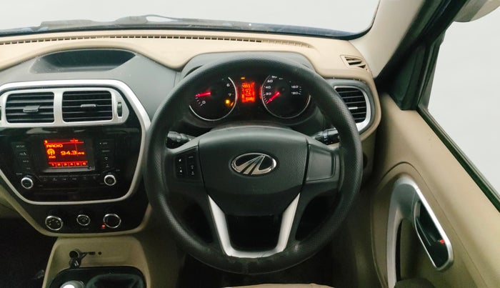 2016 Mahindra TUV300 T8, Diesel, Manual, 66,861 km, Steering Wheel Close Up