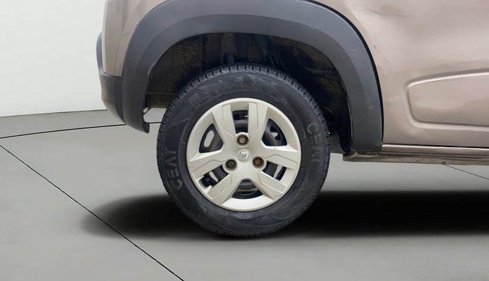 2017 Renault Kwid RXT 1.0 AMT, Petrol, Automatic, 44,636 km, Right Rear Wheel