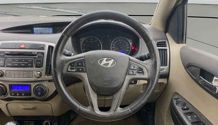 2013 Hyundai i20 SPORTZ 1.4 CRDI, Diesel, Manual, 1,05,964 km, Steering Wheel Close Up