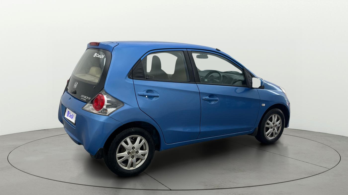 2013 Honda Brio EX MT, Petrol, Manual, 79,967 km, Right Back Diagonal