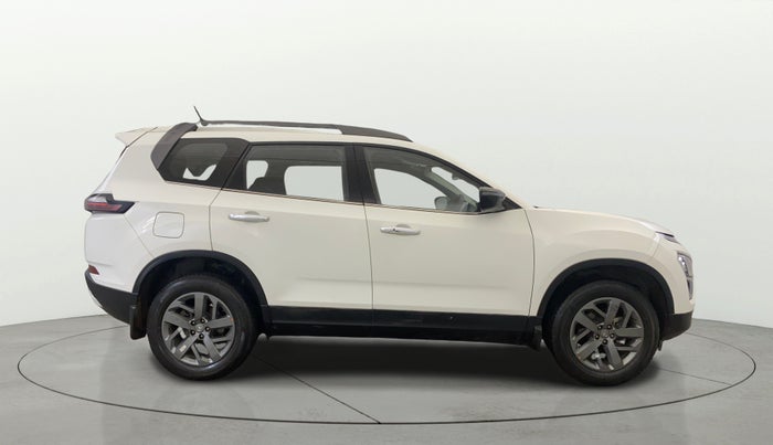 2022 Tata Safari XT, Diesel, Manual, 66,443 km, Right Side View