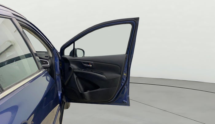 2018 Maruti S Cross ZETA 1.3, Diesel, Manual, 77,423 km, RHS Front Door