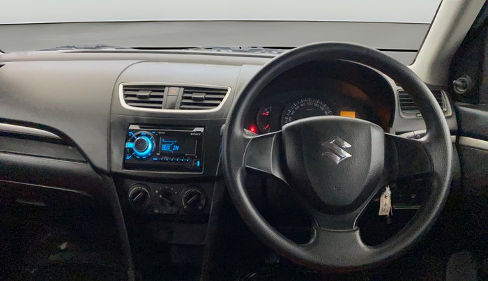 2016 Maruti Swift LXI (O), Petrol, Manual, 57,222 km, Steering Wheel Close Up