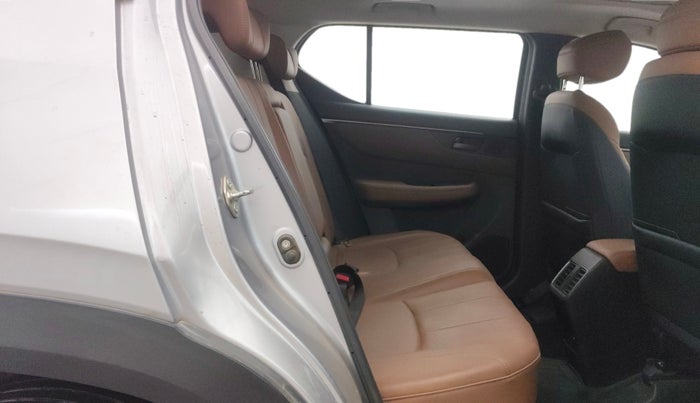 2023 Honda ELEVATE ZX CVT, Petrol, Automatic, 31,337 km, Right Side Rear Door Cabin