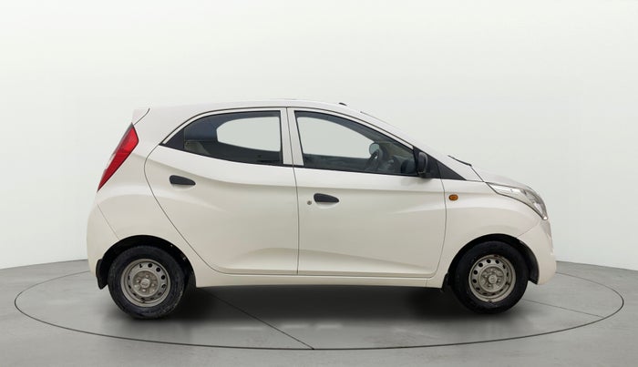 2014 Hyundai Eon ERA +, Petrol, Manual, 70,479 km, Right Side View