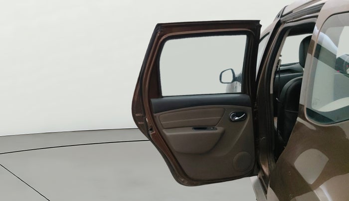 2017 Renault Duster 110 PS RXZ 4X2 AMT DIESEL, Diesel, Automatic, 75,759 km, LHS Rear Door