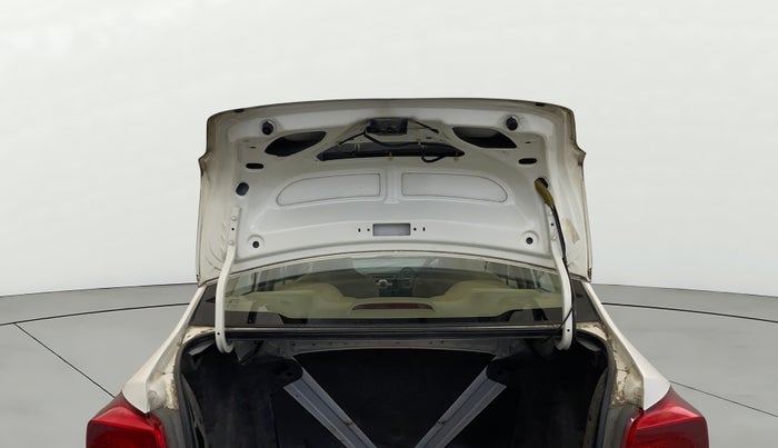 2015 Honda Amaze 1.2L I-VTEC S, Petrol, Manual, 1,13,737 km, Boot Door Open