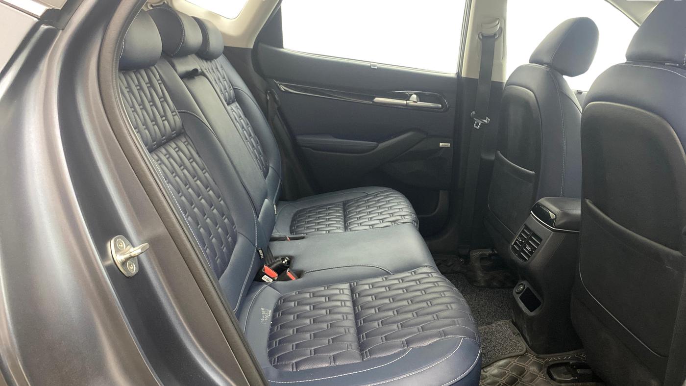2021 KIA SELTOS X LINE 1.4 PETROL DCT, Petrol, Automatic, 60,533 km, Right Side Rear Door Cabin