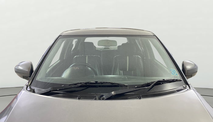 2017 Maruti Swift LXI (O), Petrol, Manual, 79,321 km, Front Windshield