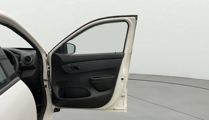 2018 Renault Kwid RXL, Petrol, Manual, 60,101 km, RHS Front Door