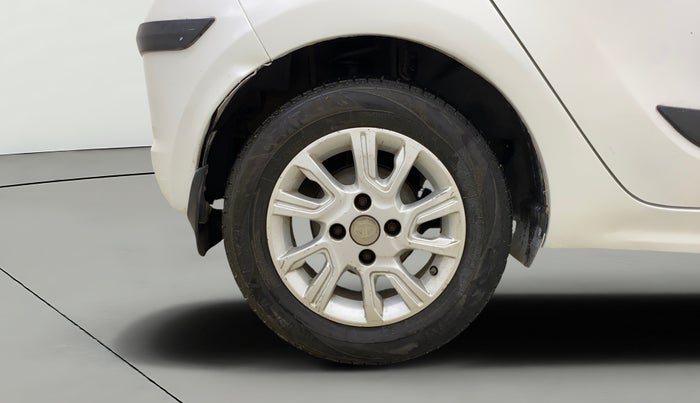 2016 Tata Tiago XZ PETROL, Petrol, Manual, 73,887 km, Right Rear Wheel