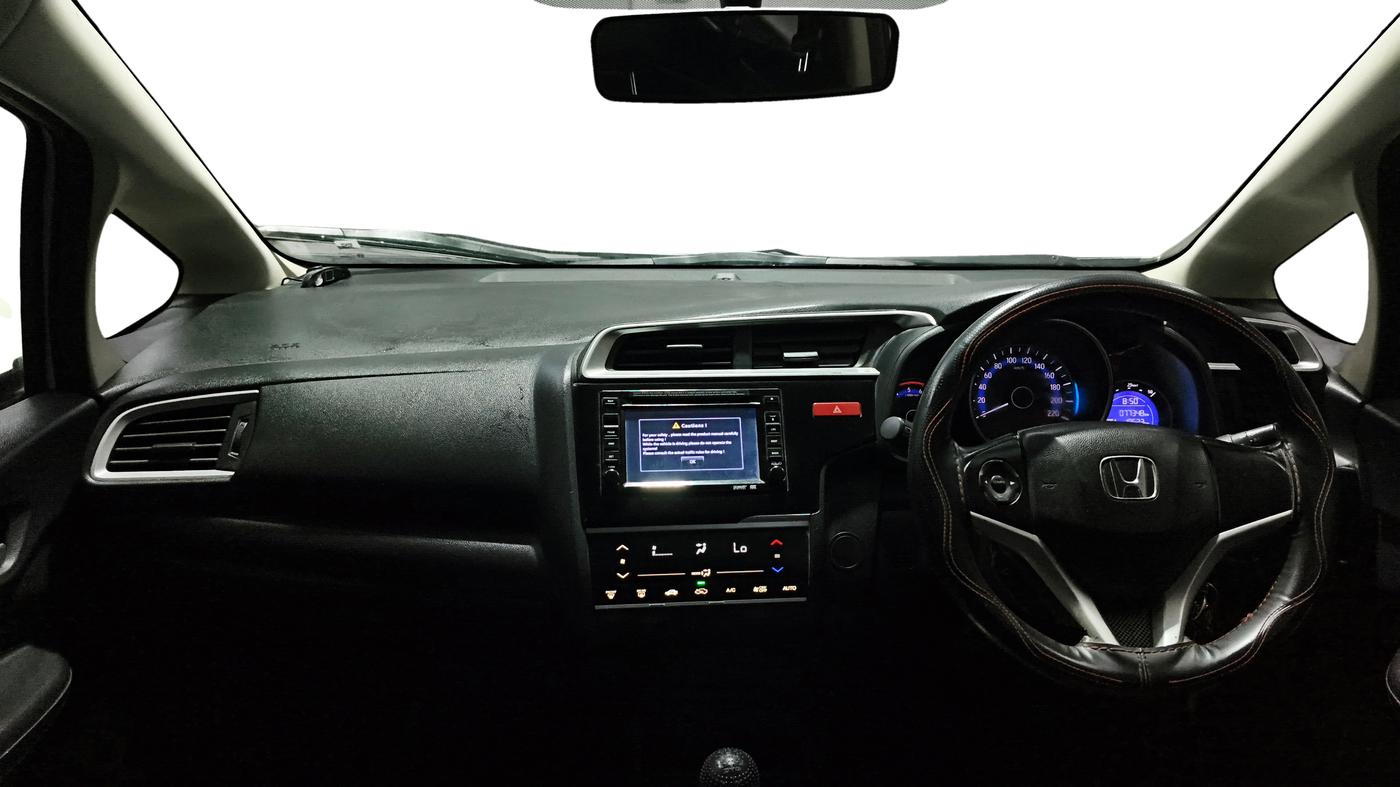 2016 Honda Jazz 1.5L I-DTEC VX, Diesel, Manual, 77,337 km, Dashboard