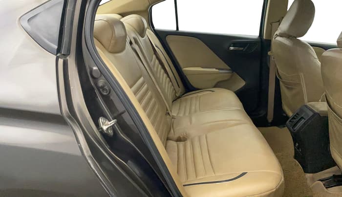 2015 Honda City 1.5L I-VTEC V MT, Petrol, Manual, 1,10,142 km, Third Seat Row ( optional )