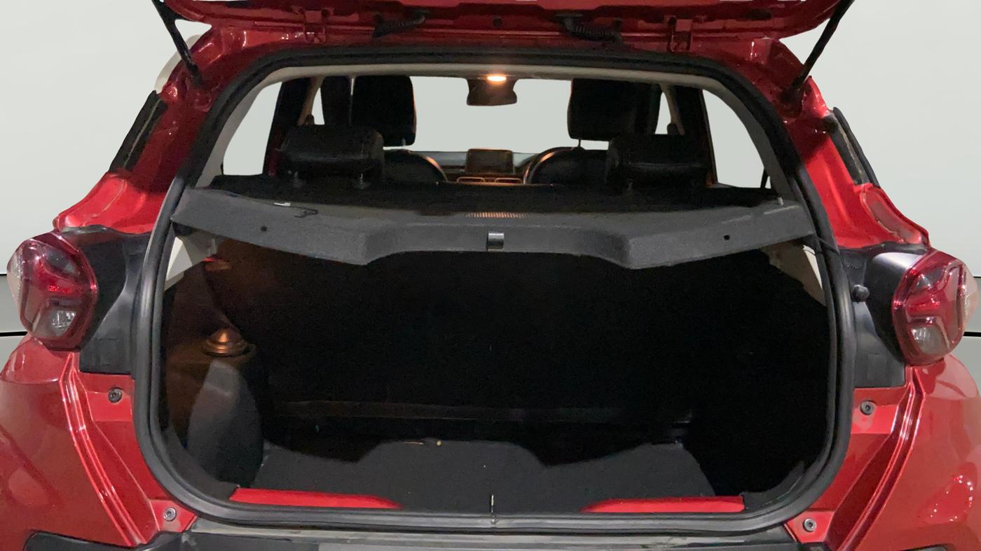 2022 Tata PUNCH CREATIVE  1.2 RTN DUAL TONE, Petrol, Manual, 85,586 km, Boot Open Zoomed View