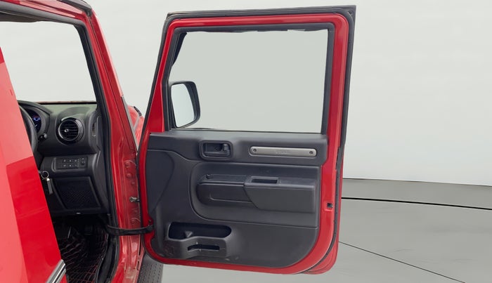 2021 Mahindra Thar LX PETROL HT 4WD AT, Petrol, Automatic, 55,472 km, RHS Front Door