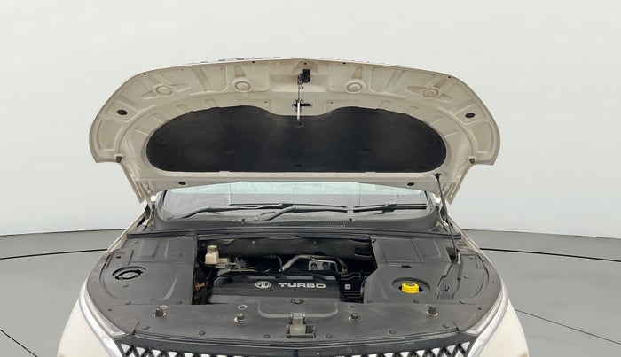 2023 MG HECTOR SHARP PRO 1.5 PETROL TURBO CVT PETROL, Petrol, Automatic, 22,677 km, Open Bonet