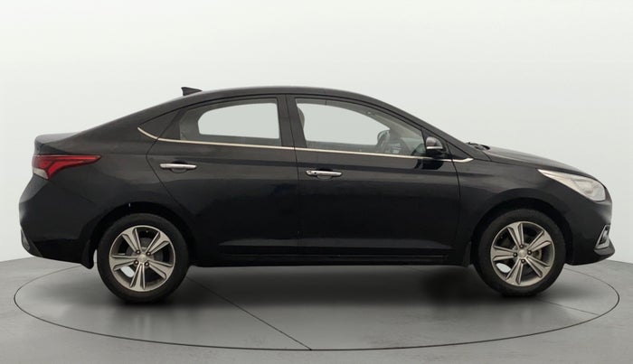 2019 Hyundai Verna 1.6 VTVT SX, Petrol, Manual, 85,368 km, Right Side View