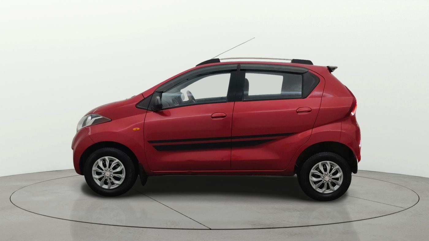 2016 Datsun Redi Go T (O), Petrol, Manual, 69,695 km, Left Side